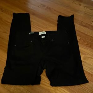 Women’s Sonoma Skinny Sateen Pants.